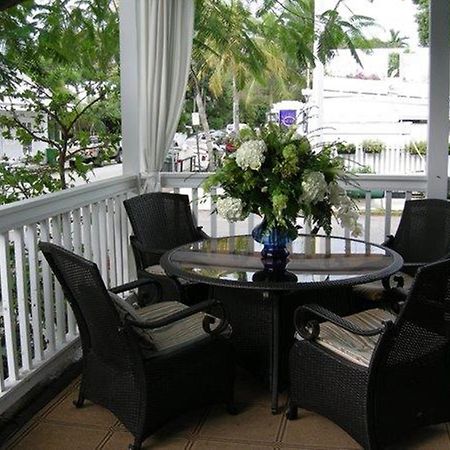Frances Street Bottle Inn Key West Zewnętrze zdjęcie